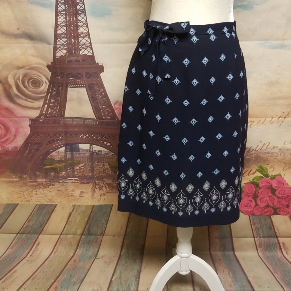 Leslie Fay skirt